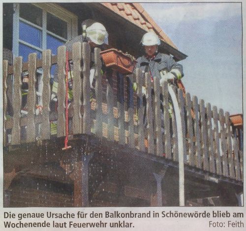 Genaue Ursache für den Balkonbrand in Schönewörde blieb am Wochenende laut Feuerwehr unklar.