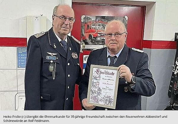 Foto &copy; Feuerwehr Sch&ouml;new&ouml;rde